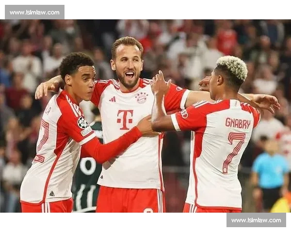 凯恩双响 + 格雷茨卡世界波！拜仁 4-2 弗拉门戈晋级八强